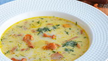 Рецепт Сырного супа с лисичками