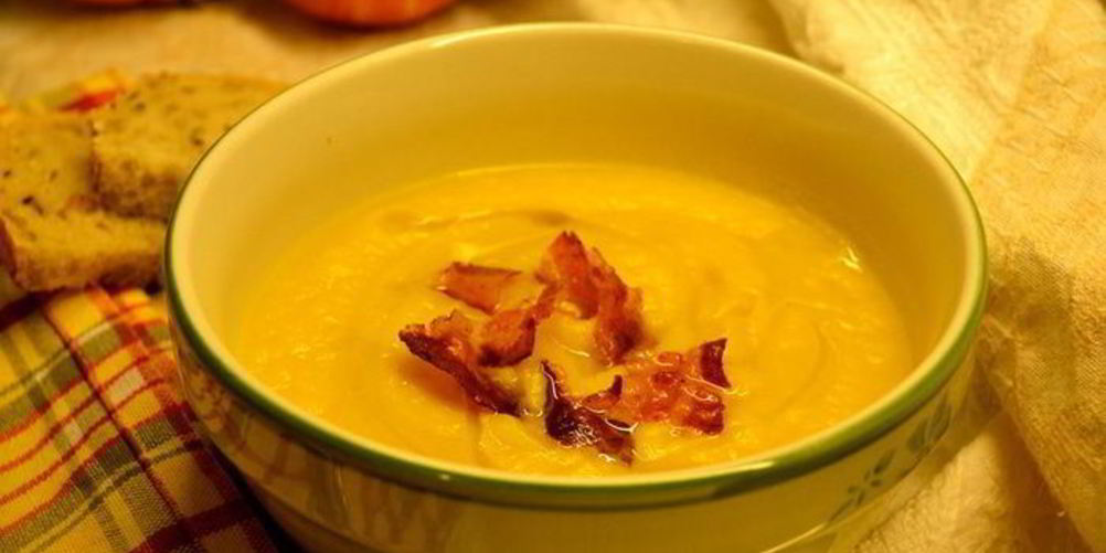 Как приготовить тыквенный суп с яблоками