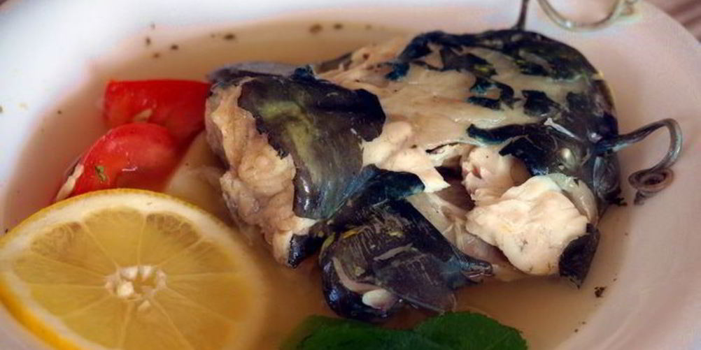 Как приготовить сборную уху из сома и ерша-носаря