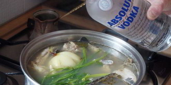 Рецепт сборной ухи из сома и ерша-носаря