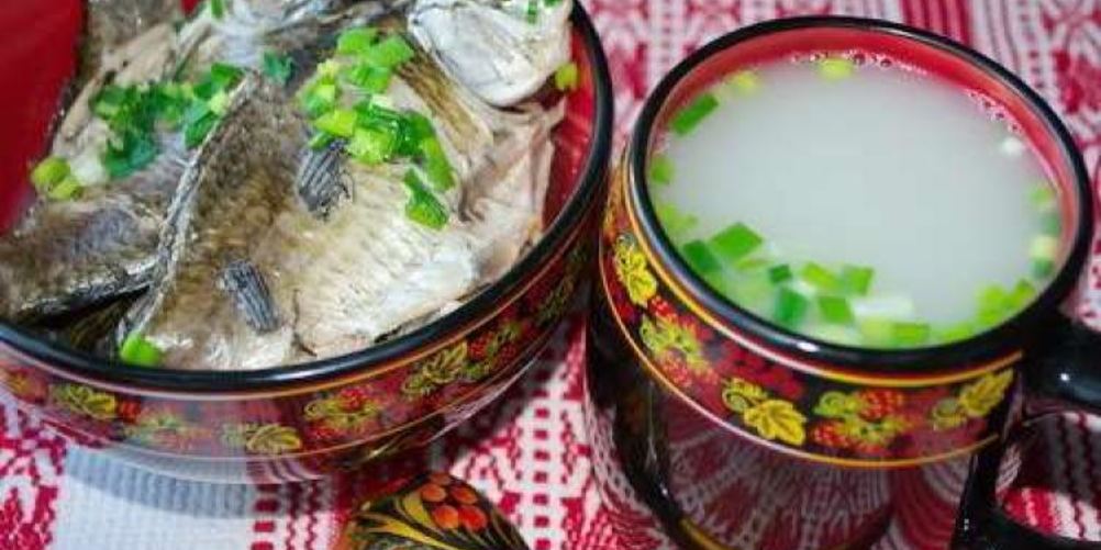 Как приготовить уху из карасей