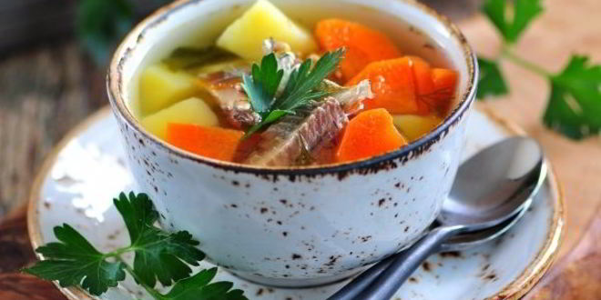 Рецепт ухи из консервированной сайры