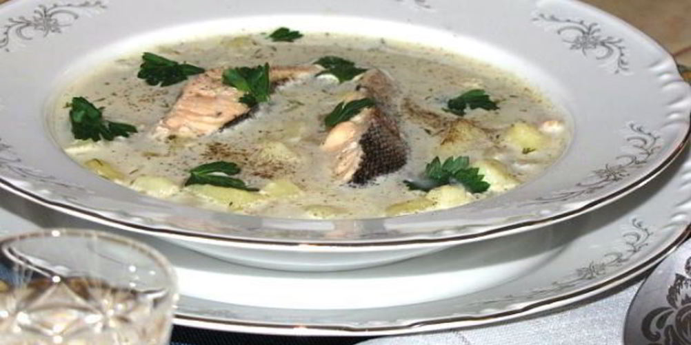 Как приготовить уху из семги со сливками