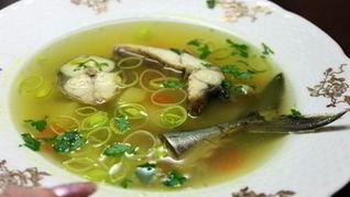 Рецепт Ухи из скумбрии с зеленью