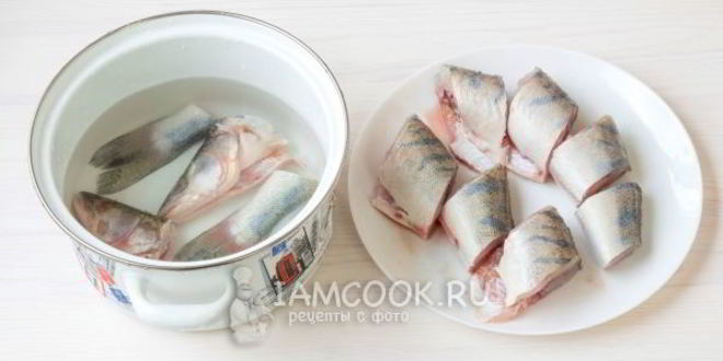 Рецепт ухи из судака по-домашнему