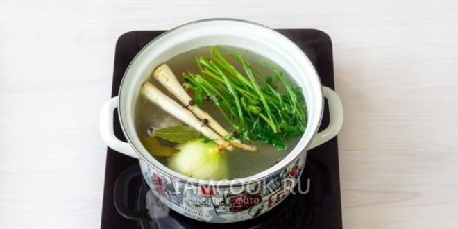 Рецепт ухи из судака по-домашнему