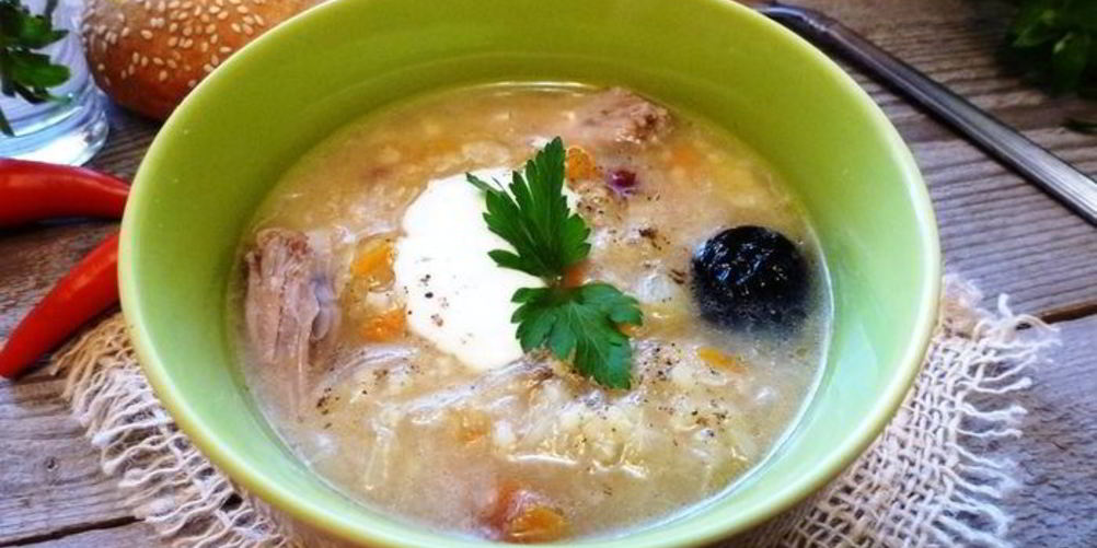 Как приготовить запорожский капустняк с уткой и копченым черносливом