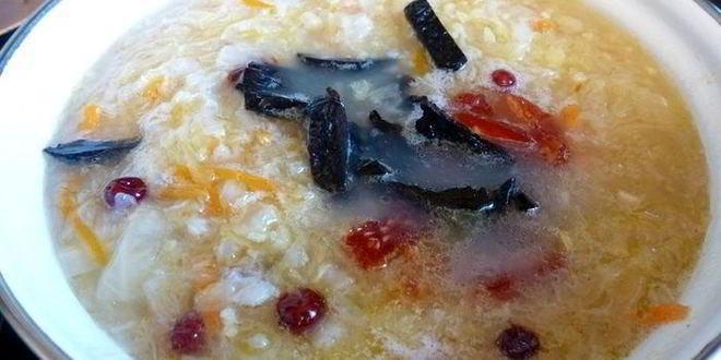 Рецепт запорожского капустняка с уткой и копченым черносливом