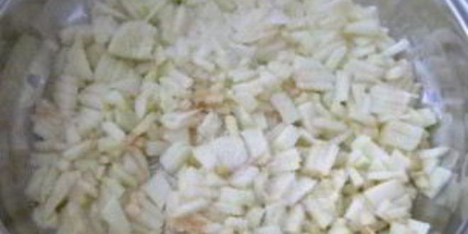 Рецепт блинчиков на молоке с яблоками