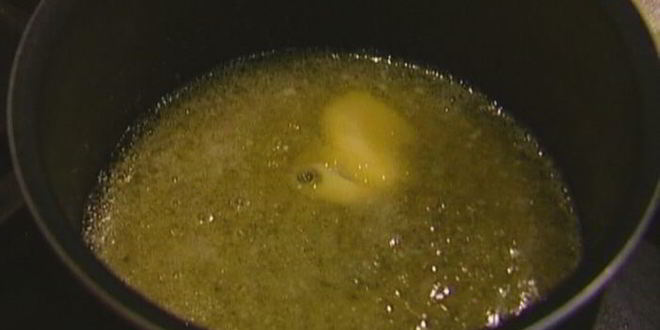 Рецепт блинчиков с черникой, имбирем и корицей