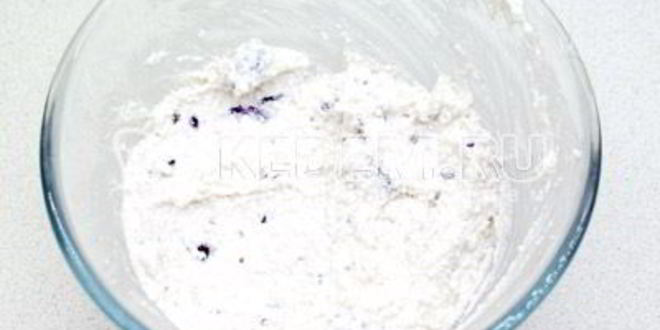 Рецепт блинчиков с творогом и изюмом