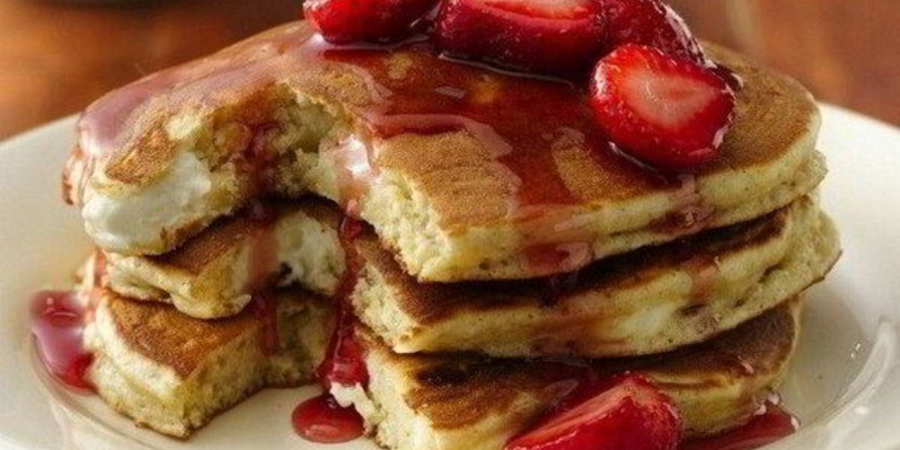 Как приготовить пышные панкейки к завтраку