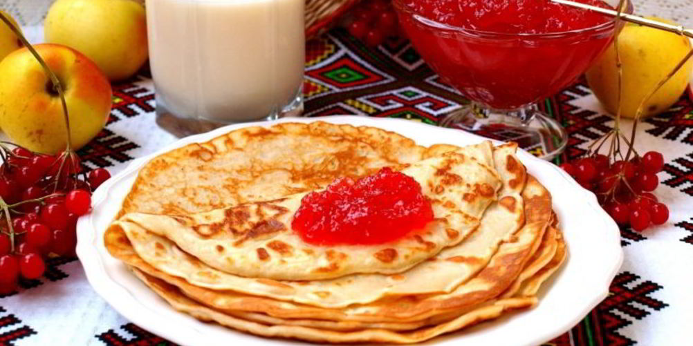 Как приготовить яблочные блинчики