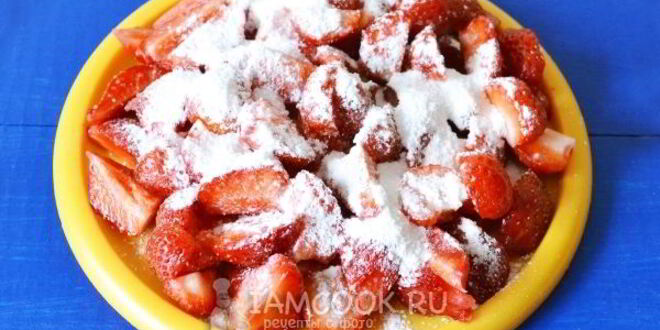 Рецепт булочек с клубникой