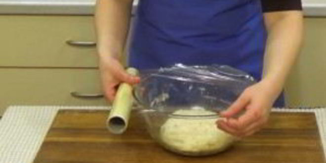 Рецепт булочек с луком