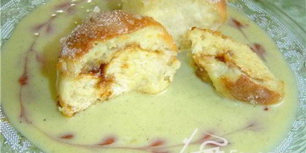 Как приготовить булочки с наполнителем, запеченные в сливках