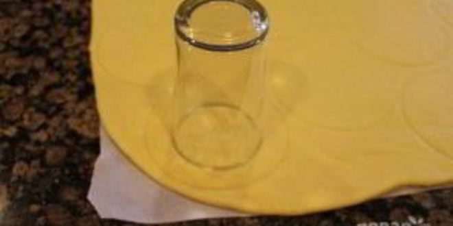 Рецепт булочек с творогом и изюмом