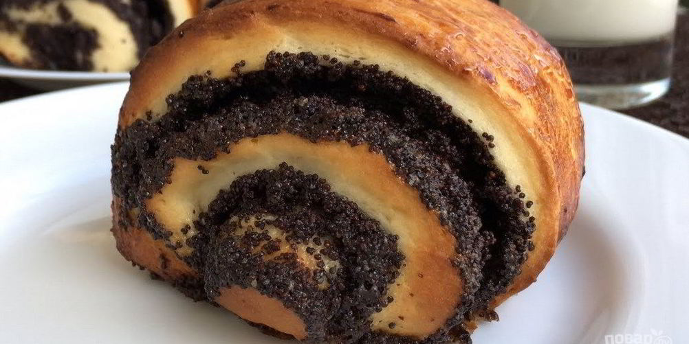 Как приготовить домашние булочки с маком