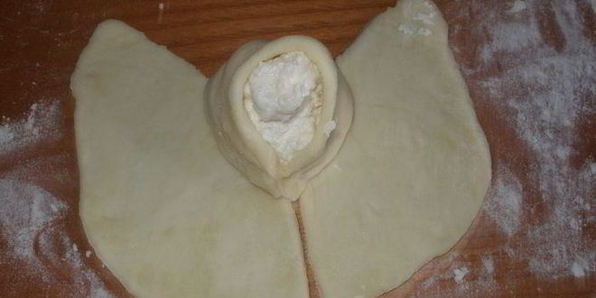 Рецепт йогуртовых ватрушек-розочек