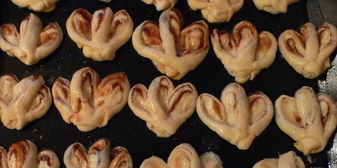 Рецепт плюшек с корицей