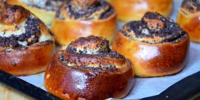 Рецепт плюшек с маком из дрожжевого теста