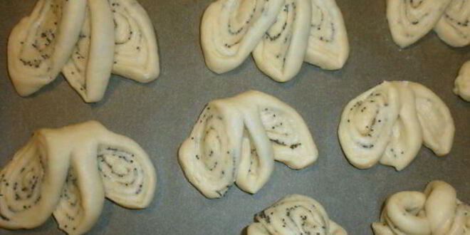 Рецепт плюшек с маком