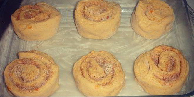 Рецепт тыквенных булочек с миндалем и корицей