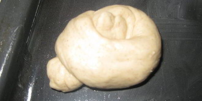 Рецепт закусочных булочек с зеленью и чесноком