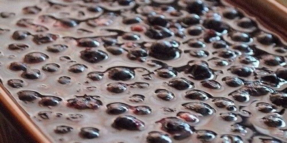 Как приготовить чизкейк с черной смородинкой