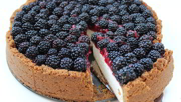 Рецепт Творожного чизкейка с ежевикой