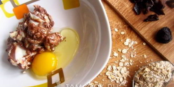 Рецепт кекса на нутелле с овсяными хлопьями и сухофруктами