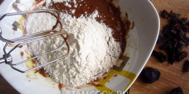 Рецепт кекса на нутелле с овсяными хлопьями и сухофруктами