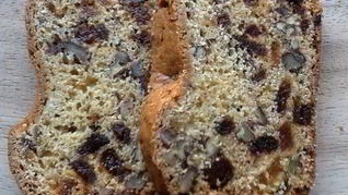 Рецепт Кекса с орехами и курагой