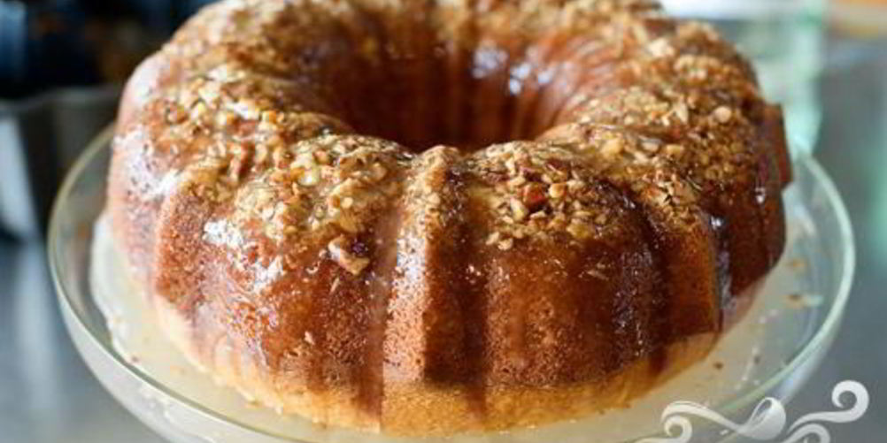 Как приготовить кекс с ромом и орехами