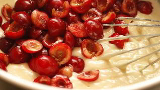 Рецепт Кексов с черешней