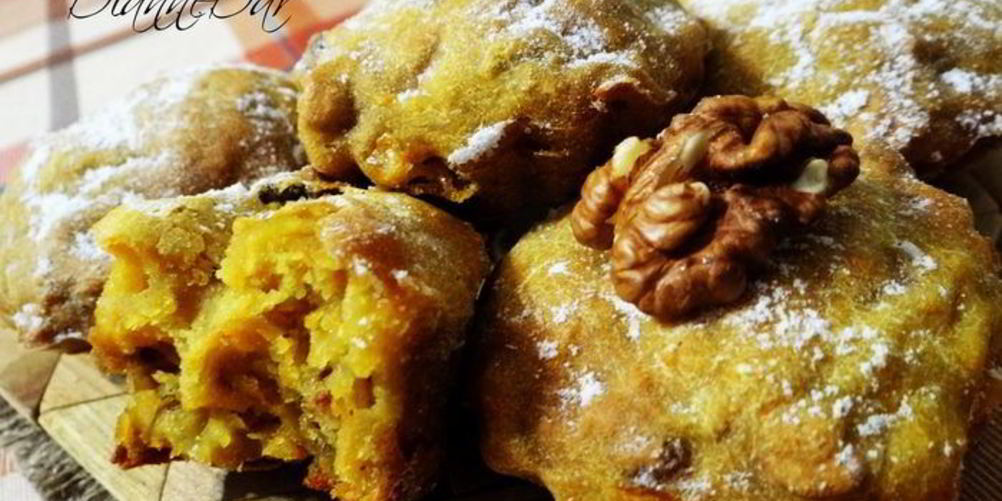 Как приготовить мягкие пряные кексы с тыквой и грецким орехом