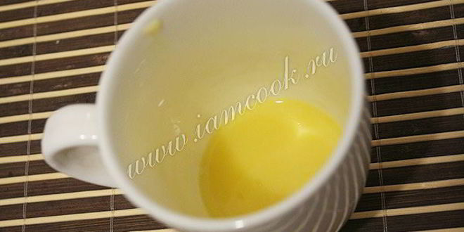 Рецепт шоколадного кекса в микроволновке за 5 минут