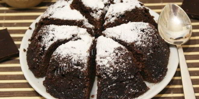 Рецепт шоколадного кекса в микроволновке за 5 минут