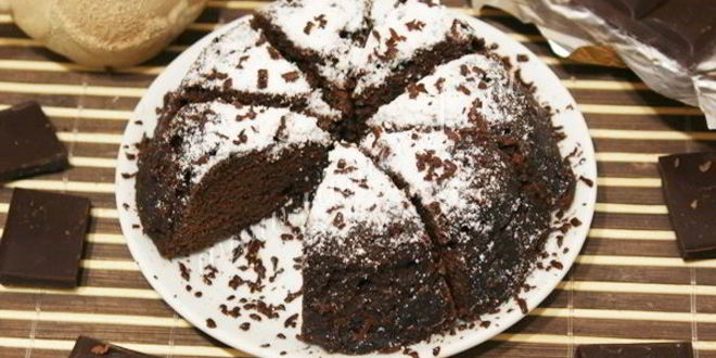 Рецепт шоколадного кекса в микроволновке за 5 минут