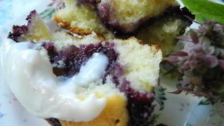 Рецепт Сметанных кексов с ягодной начинкой