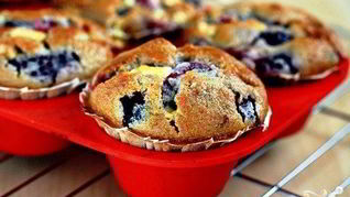 Рецепт Ягодных кексов с белым шоколадом