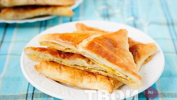 Рецепт Хачапури из слоеного теста