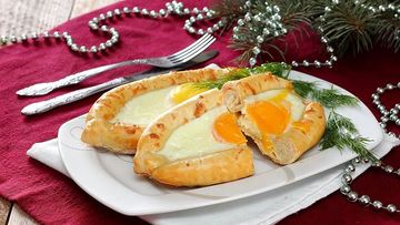 Рецепт Хачапури по аджарски с творогом