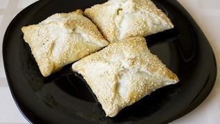 Рецепт Хачапури слоеного с сыром и творогом