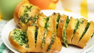 Рецепт Батона с чесноком