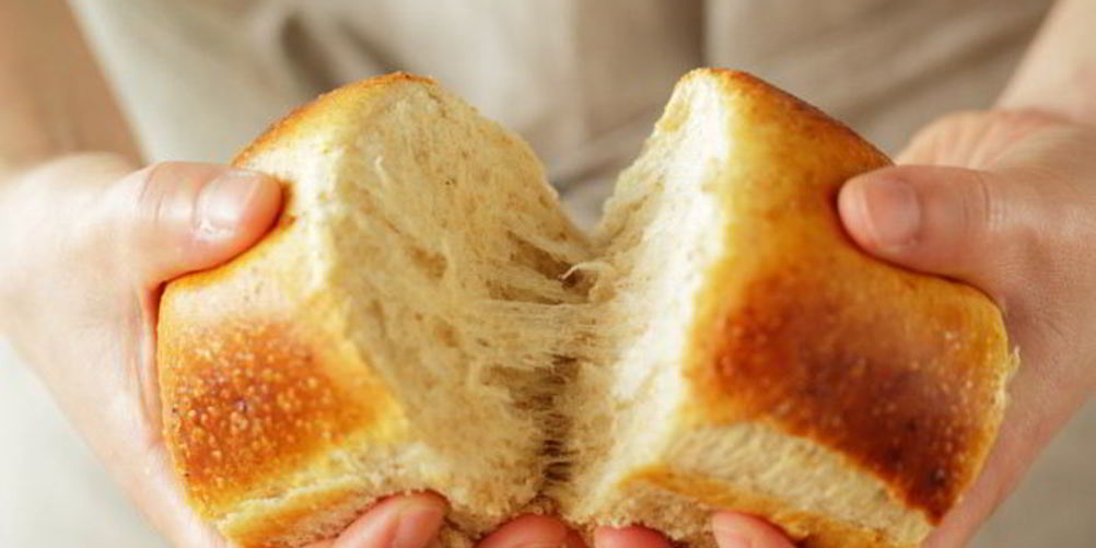 Как приготовить домашний кукурузный хлеб в хлебопечке