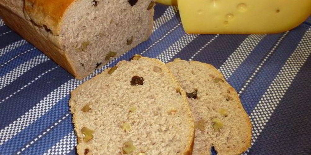 Как приготовить французский хлеб на красном вине, с орехами и изюмом