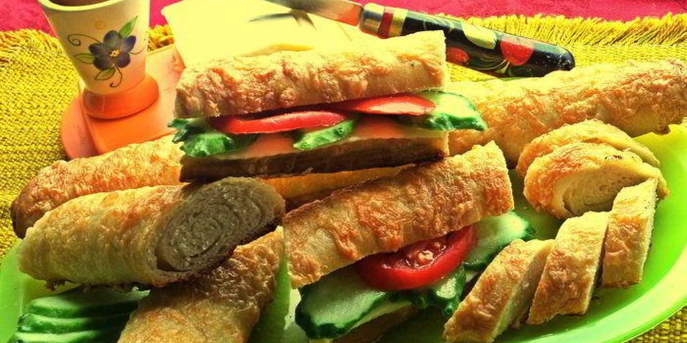 Как приготовить сырные багеты