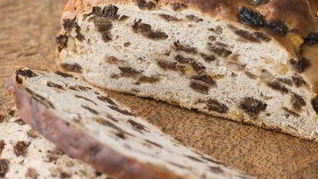 Рецепт Тирольского хлеба с изюмом