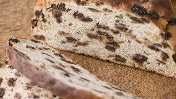 Рецепт Тирольского хлеба с изюмом